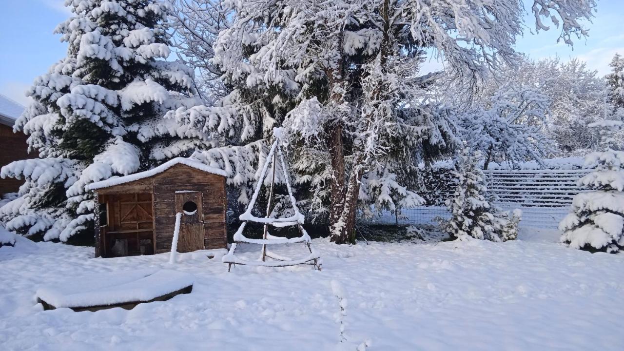 Les Jardins Des 3 Provinces- Gite Montcharvot Eksteriør bilde
